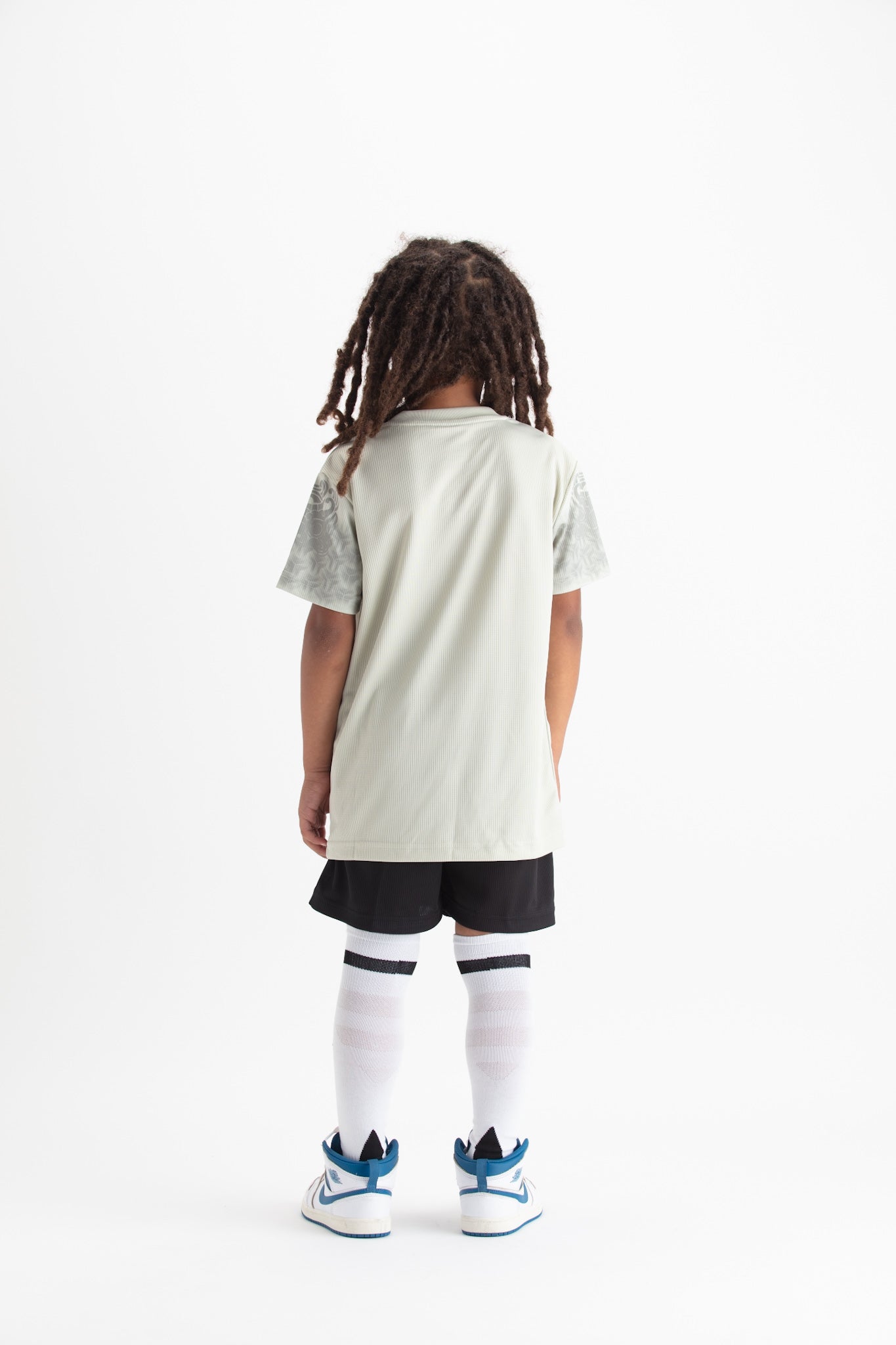 Essentials Sports Youth Set - Ivory
