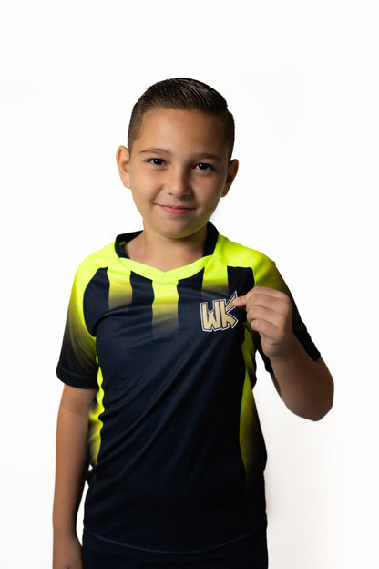 Essentials Sports Youth Set - Neon