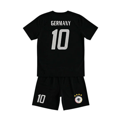 Germany #10 Youth soccer set